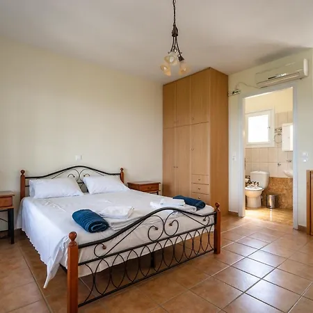 Afroksilia Krinos * Lefkáda